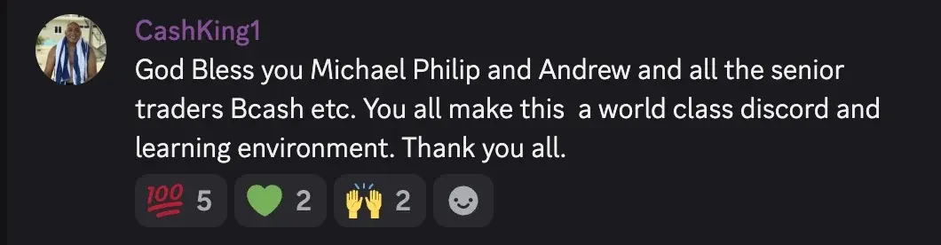 Discord message from CashKing1 calling it a world class Discord and learning environment